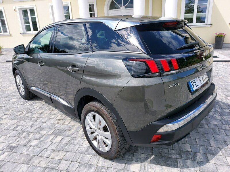 Używany Peugeot 3008 130 KM (95 kW) 2020 Szary Minivan