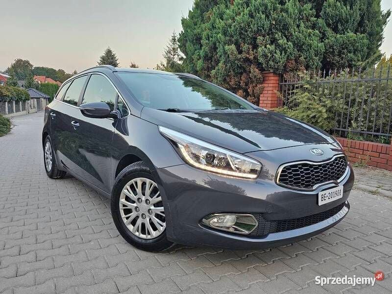 Szary Używany 2013 Kia Sportage SUV | 35 500 zł (Super Cena) - Obraz 1/4