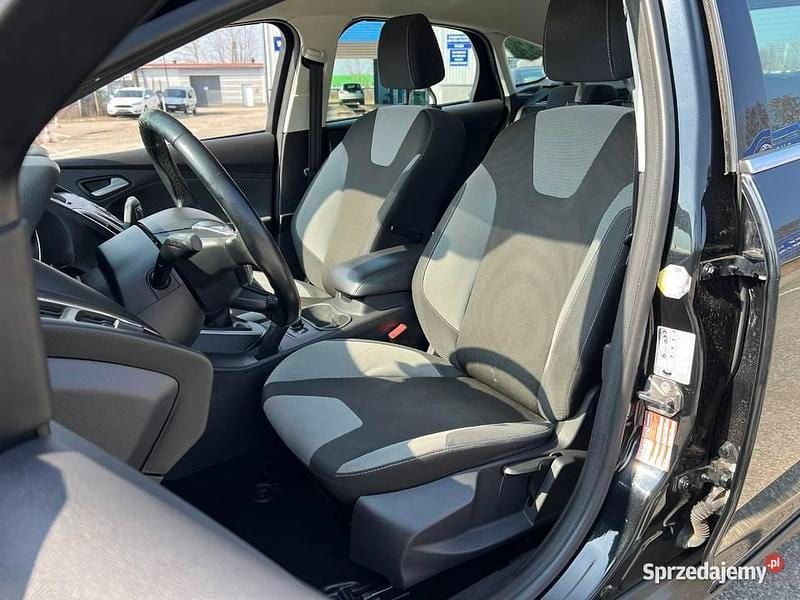Używany Ford Focus 2012 Czarny Hatchback