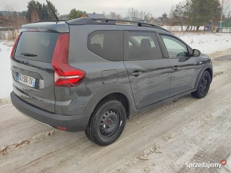 Używany Dacia Jogger 2022 Grafitowy Minivan