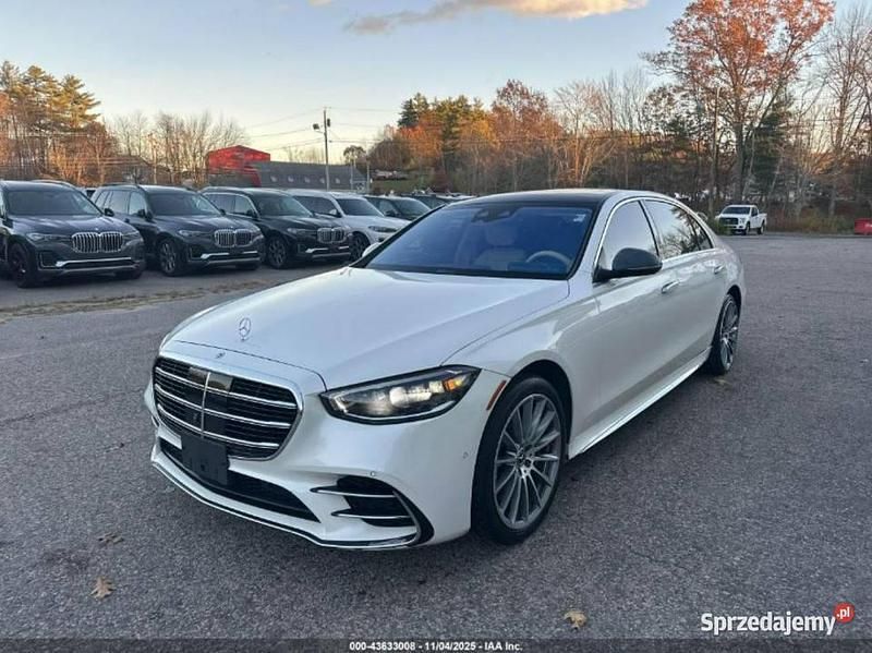 Biały (metalik) Używany 2022 Mercedes S580 Sedan/Limuzyna | 220 000 zł - Obraz 1/4