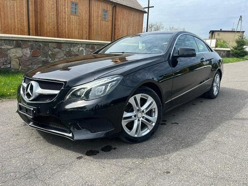 Inny Używany 2014 Mercedes E200 Coupe | 59 900 zł - Obraz 1/4