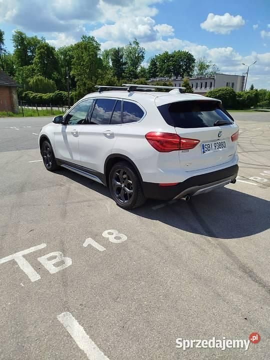 Używany 2018 BMW X1 SUV | 81 000 zł (Uczciwa cena) - Obraz 1/4