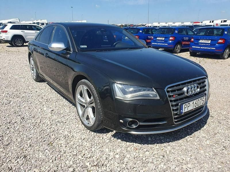 Czarny Używany 2013 Audi A8 Sedan/Limuzyna | 80 322 zł - Obraz 1/4