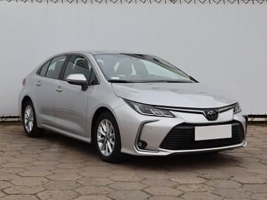Srebrny Używany 2019 Toyota Corolla Sedan/Limuzyna | 67 999 zł - Obraz 1/4