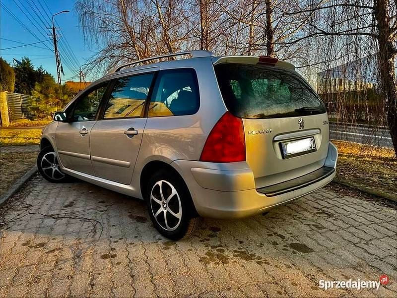 Używany Peugeot 307 2006 Srebrny Kombi