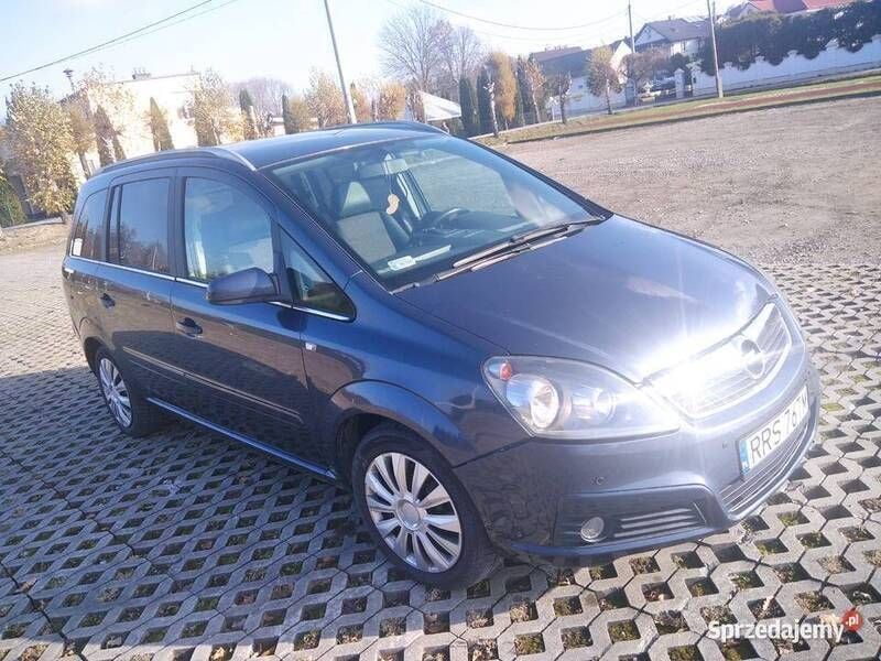 Używany 2006 Opel Zafira Minivan | 11 200 zł (Drogi) - Obraz 1/4