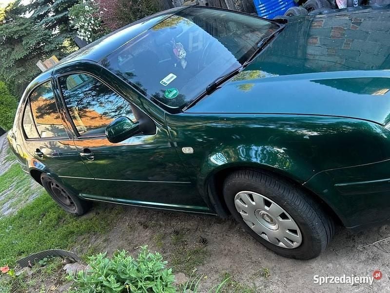 Zielony Używany 1999 VW Bora Sedan/Limuzyna | 4999 zł (Dość drogi) - Obraz 1/4
