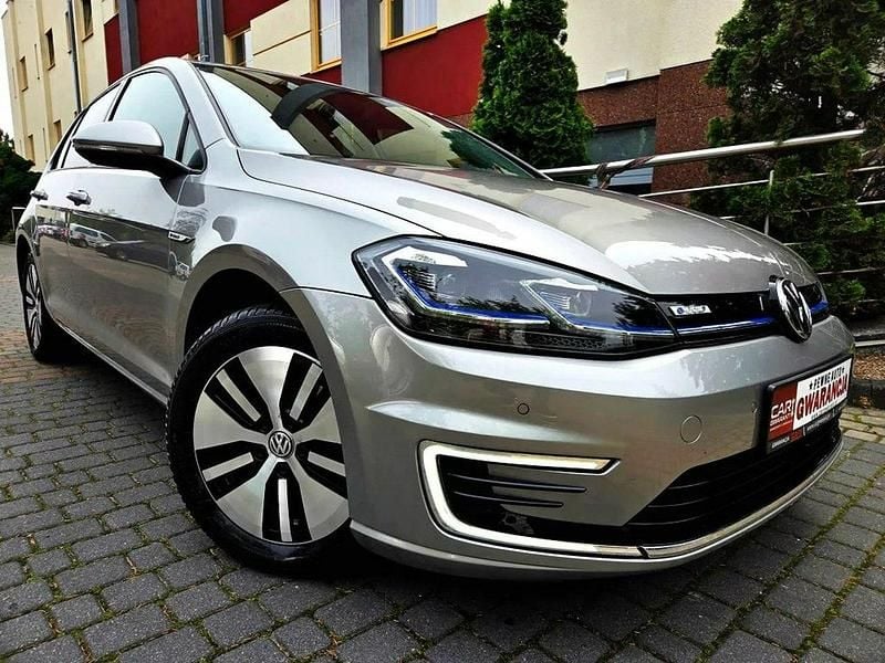 Inny (metalik) Używany 2020 VW e-Golf Hatchback | 57 999 zł - Obraz 1/4