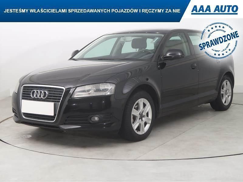 Używany Audi A3 2009 Czarny Hatchback