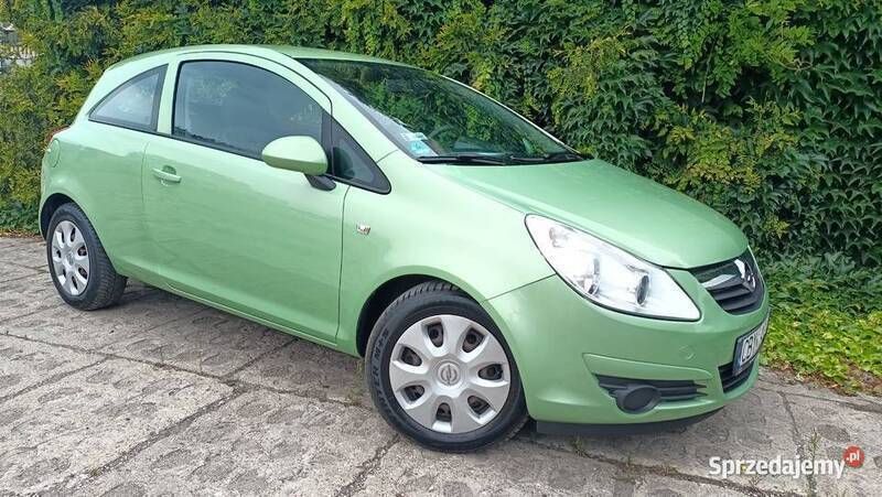 Zielony Używany 2009 Opel Corsa Hatchback | 8350 zł (Uczciwa cena) - Obraz 1/4