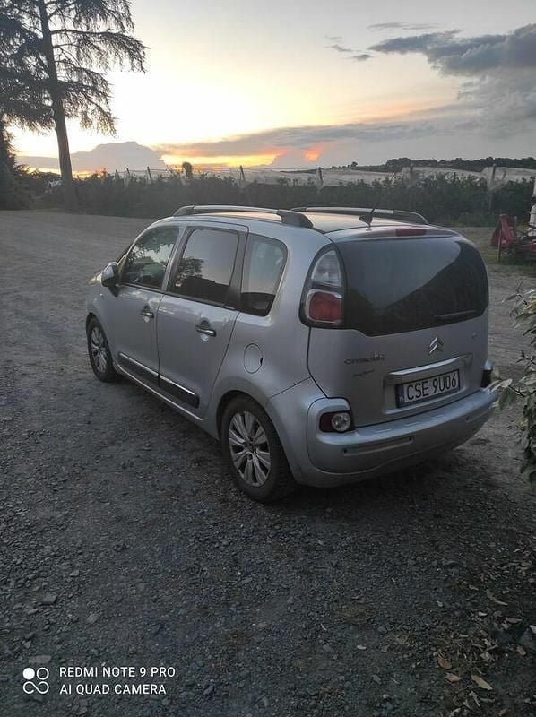 Używany Citroën C3 Picasso 2011 Srebrny Minivan