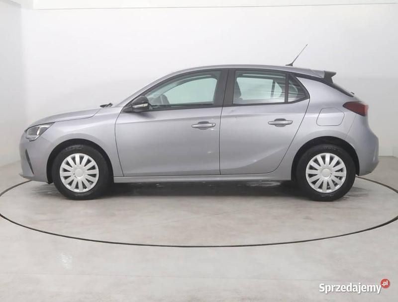 Używany Opel Corsa 2020 Srebrny Hatchback