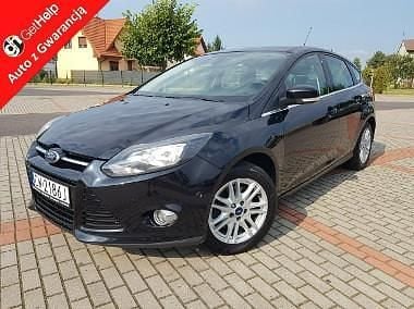 Czarny Używany 2012 Ford Focus Titanium Hatchback | 24 900 zł (Uczciwa cena) - Obraz 1/4