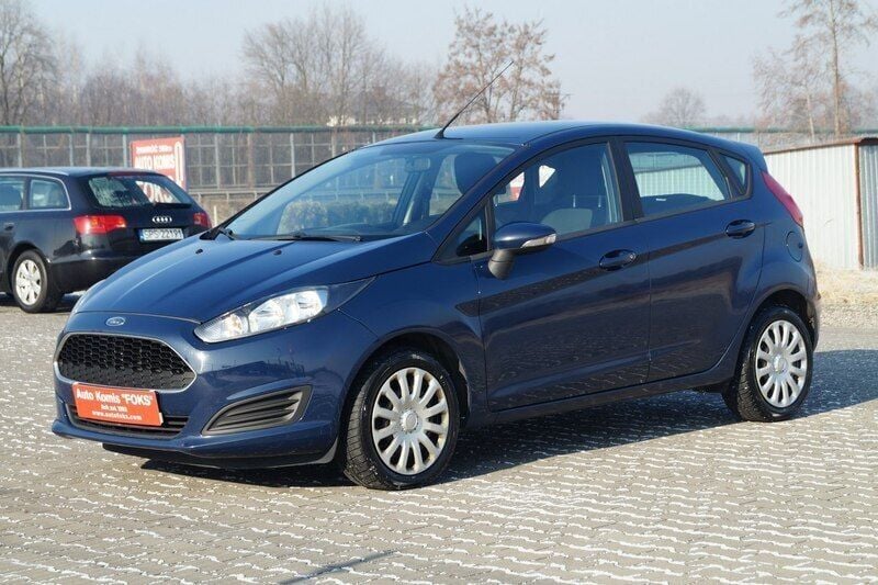 Niebieski Używany 2016 Ford Fiesta Hatchback | 23 600 zł (Uczciwa cena) - Obraz 1/4