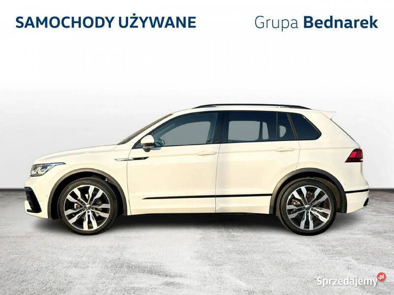 Biały Używany 2023 VW Tiguan R-line SUV | 166 900 zł - Obraz 1/4