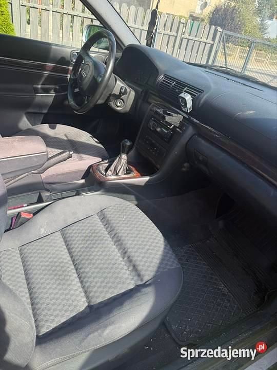 Srebrny Używany 2000 Audi A4 Kombi | 3500 zł (Dobra cena) - Obraz 1/3