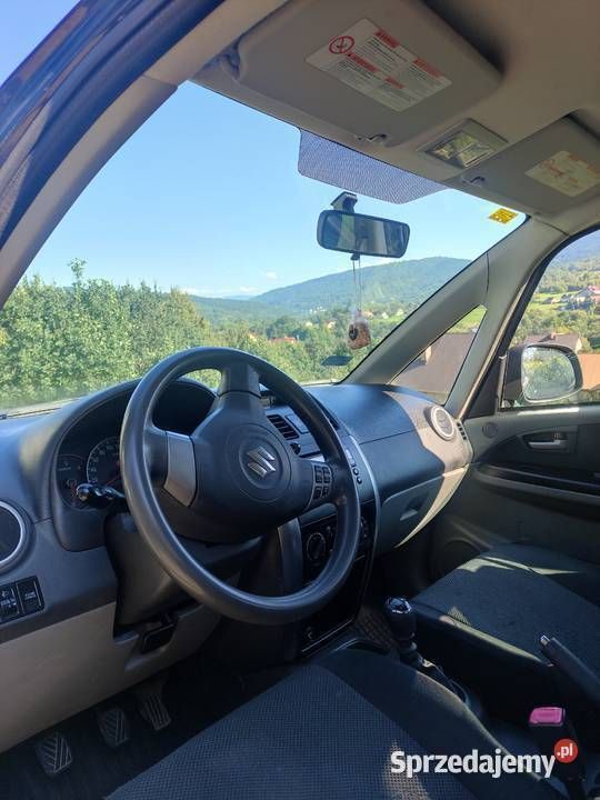 Używany Suzuki SX4 120 KM (88 kW) 2006 Czarny SUV