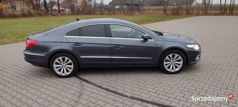 Używany VW Passat 2009 Grafitowy Sedan/Limuzyna