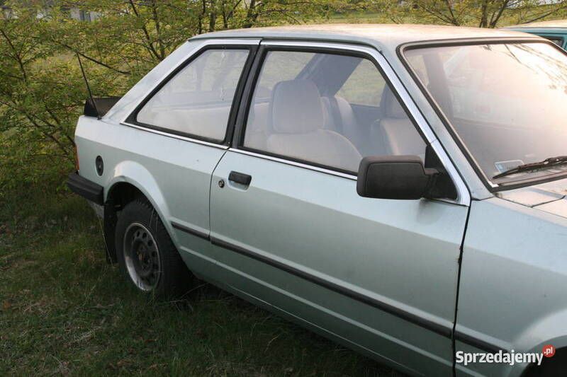 Używany 1984 Ford Escort | 3000 zł - Obraz 1/4