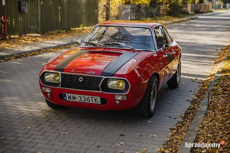 Czerwony Używany 1972 Lancia Fulvia Coupe | 129 900 zł - Obraz 1/4