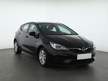 Czarny Używany 2020 Opel Astra Hatchback | 43 499 zł (Uczciwa cena) - Obraz 1/4