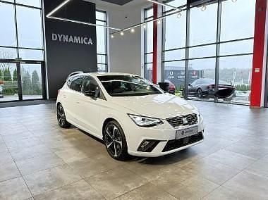 Biały Używany 2024 Seat Ibiza FR Hatchback | 89 400 zł - Obraz 1/3