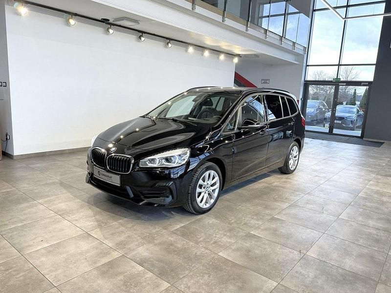 Czarny (metalik) Używany 2022 BMW 218 Minivan | 96 900 zł (Drogi) - Obraz 1/1