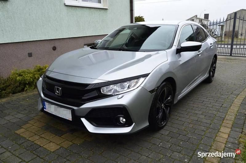 Używany Honda Civic Elegance 129 KM (94 kW) 2017