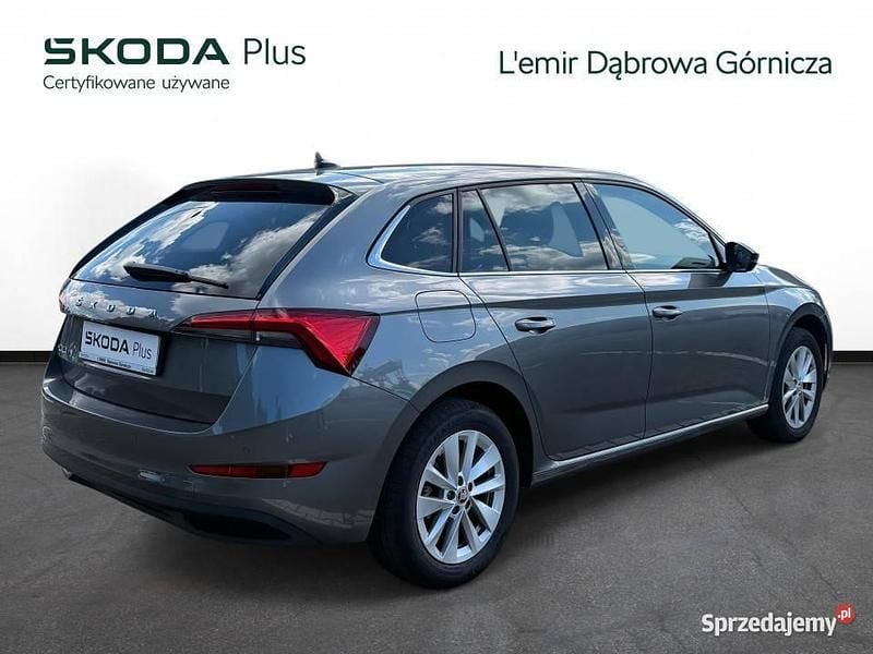 Szary Używany 2023 Skoda Scala Ambition Hatchback | 80 900 zł (Uczciwa cena) - Obraz 1/4
