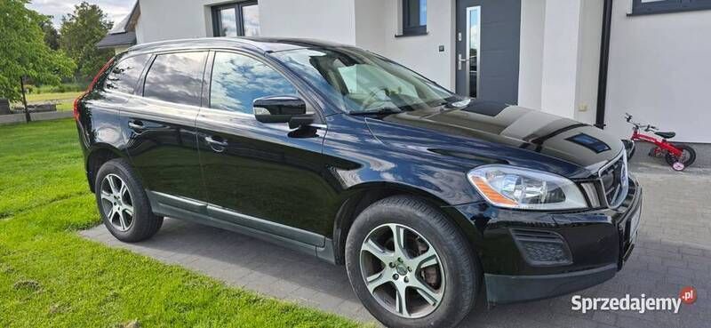 Czarny Używany 2012 Volvo XC60 SUV | 53 999 zł (Dość drogi) - Obraz 1/4