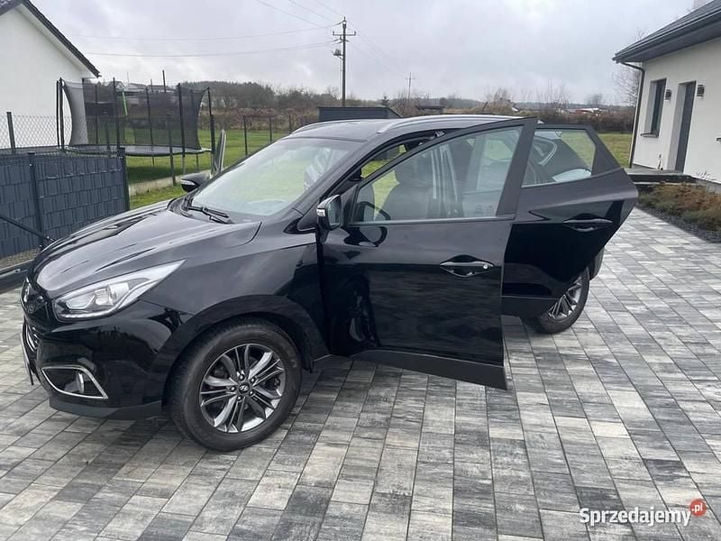 Czarny Używany 2014 Hyundai ix35 SUV | 32 900 zł (Uczciwa cena) - Obraz 1/4