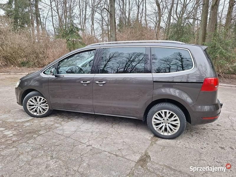Używany VW Sharan Highline 2014 Brązowy Minivan