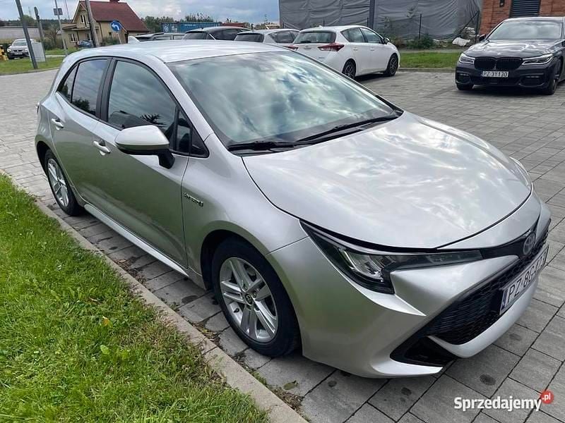 Srebrny Używany 2021 Toyota Corolla Hatchback | 66 900 zł - Obraz 1/4