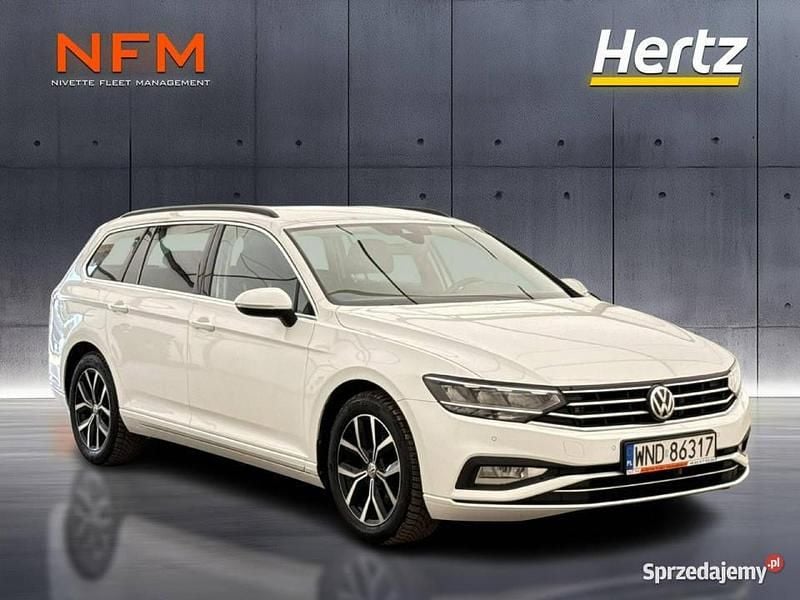 Używany VW Passat Business 150 KM (110 kW) 2019 Biały Kombi