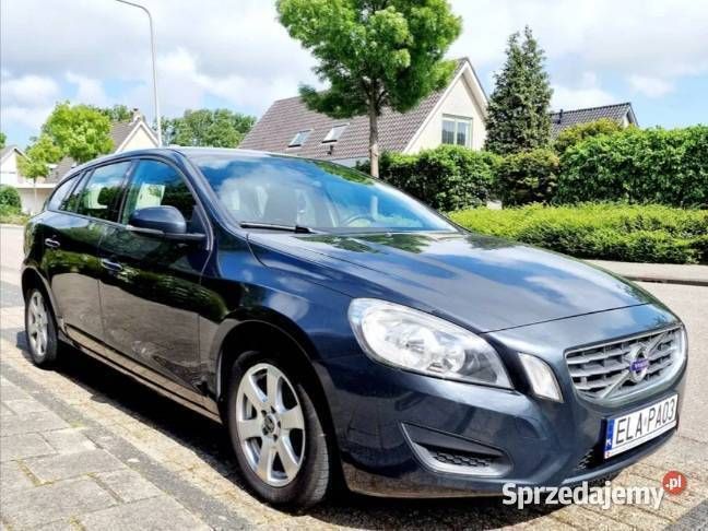 Grafitowy Używany 2011 Volvo V60 Kombi | 23 900 zł - Obraz 1/4