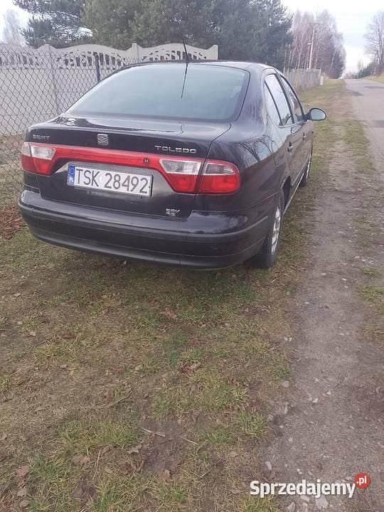 Czarny Używany 2003 Seat Toledo Sedan/Limuzyna | 2500 zł (Dobra cena) - Obraz 1/4