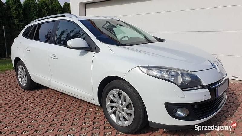 Biały Używany 2012 Renault Mégane GrandTour Kombi | 29 900 zł (Dość drogi) - Obraz 1/4