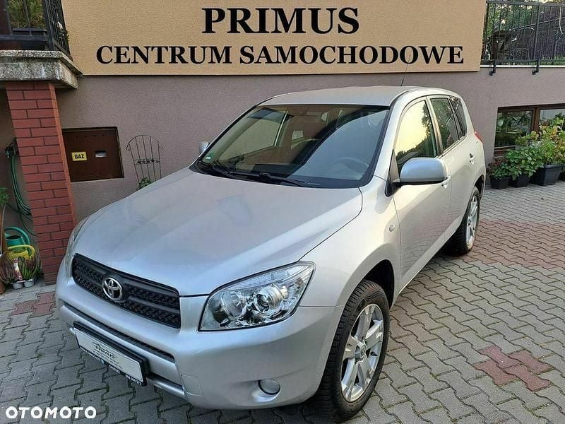 Używany Toyota RAV4 152 KM (111 kW) 2007 Srebrny SUV