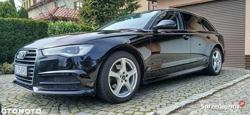 Czarny Używany 2017 Audi A6 Kombi | 74 000 zł (Dobra cena) - Obraz 1/4