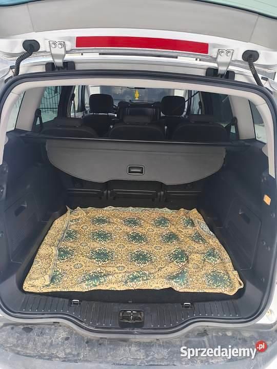 Używany Ford S-MAX S 2010 Srebrny Minivan