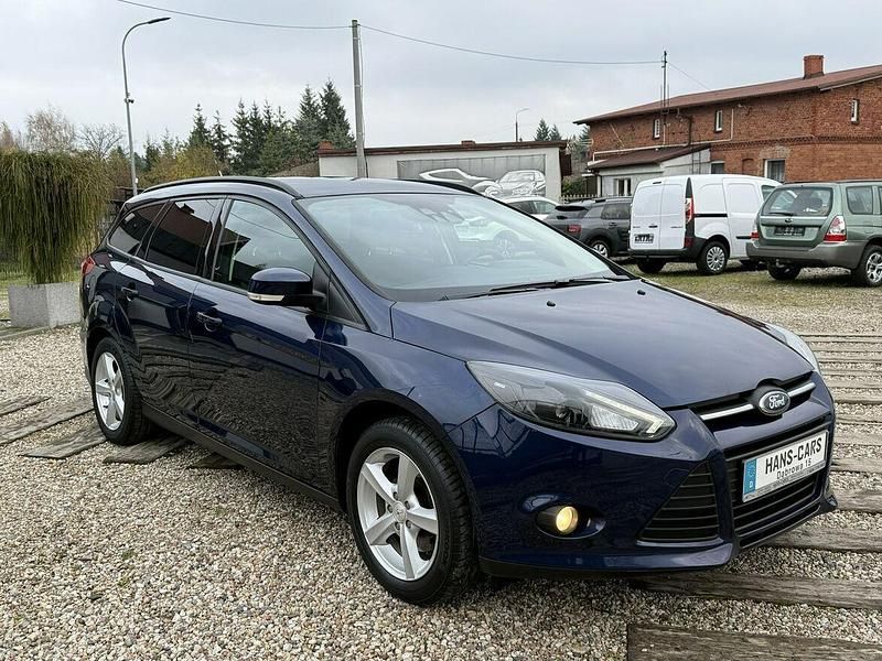 Używany Ford Focus 105 KM (77 kW) 2011 Niebieski Kombi