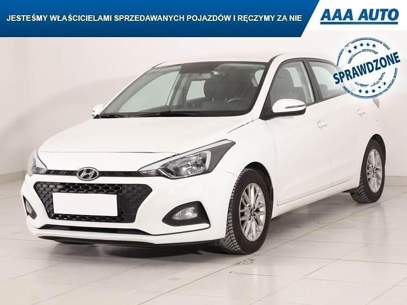 Używany Hyundai i20 2019 Biały Hatchback