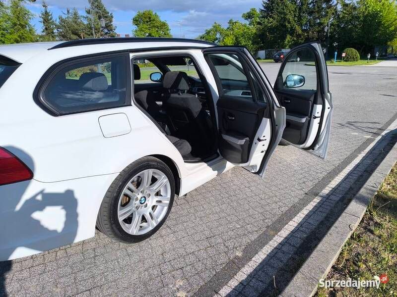 Używany BMW 320 2011 Biały Kombi