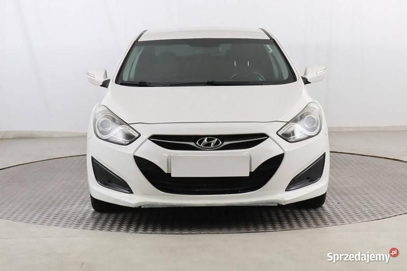 Używany Hyundai i40 2013 Biały Sedan/Limuzyna