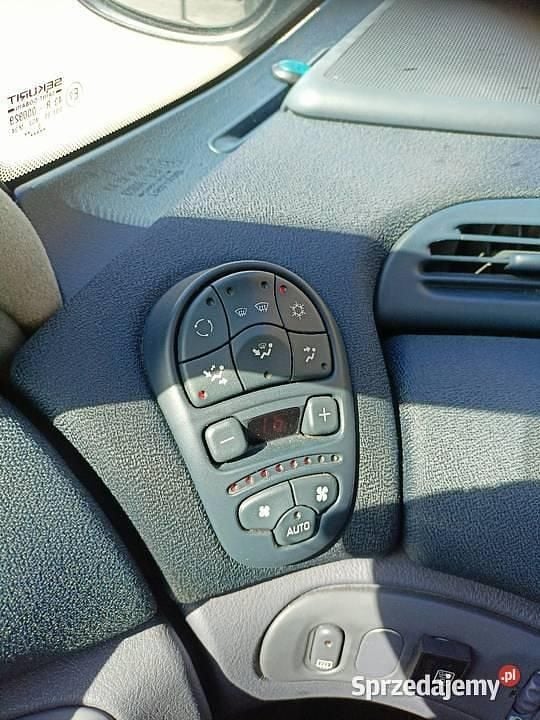 Grafitowy Używany 2001 Renault Espace Minivan | 5500 zł - Obraz 1/4