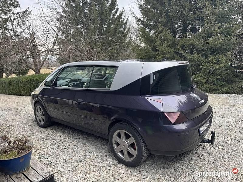 Używany Renault Avantime Privilege 2002 Granatowy Minivan