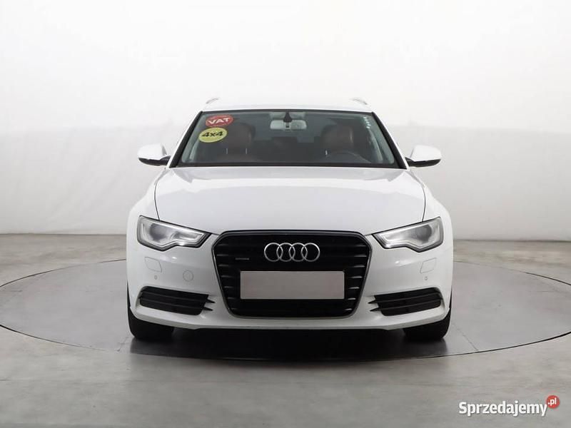Biały Używany 2014 Audi A6 Kombi | 58 499 zł (Dobra cena) - Obraz 1/4
