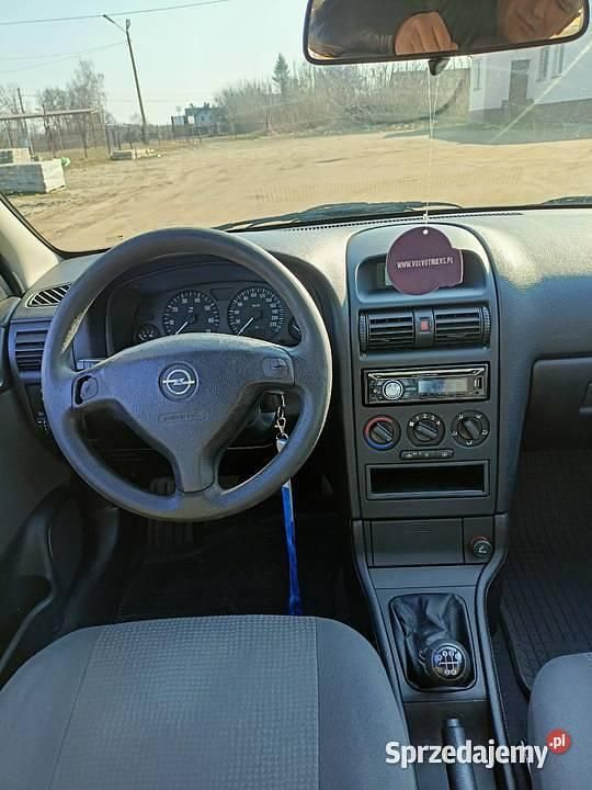 Używany Opel Astra 90 KM (66 kW) 2009