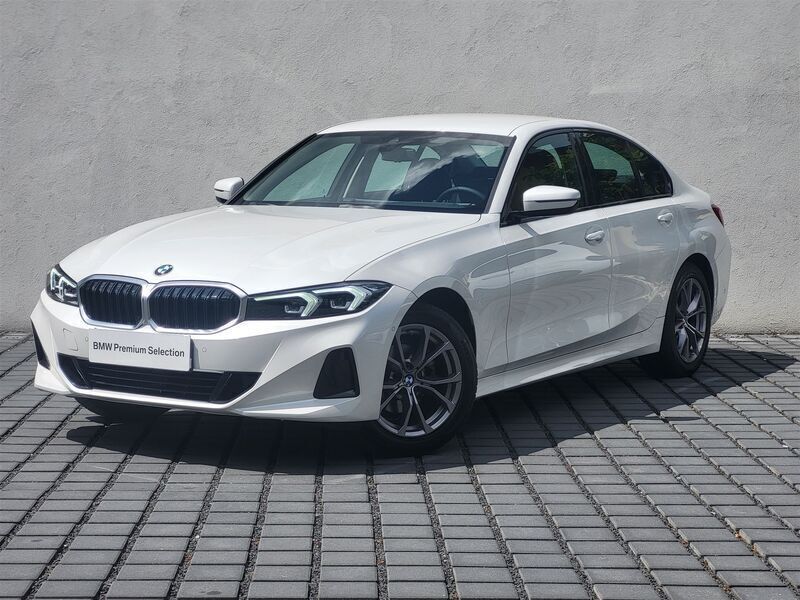 Biel mineralna metalizowany Używany 2023 BMW 318 Shadowline Sedan/Limuzyna | 164 900 zł (Drogi) - Obraz 1/4